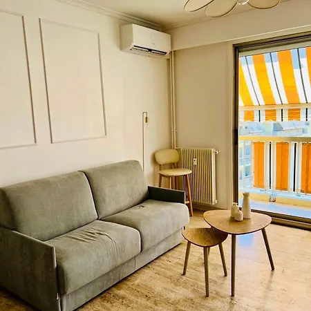 Joli T2 Renove Apartment *