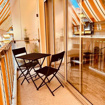 Joli T2 Renove Apartament *